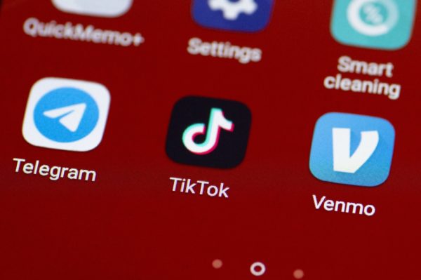 TikTok ขึ้นแท่นมียอดดาวน์โหลดสูงเป็นอันดับ 3 ของโลก